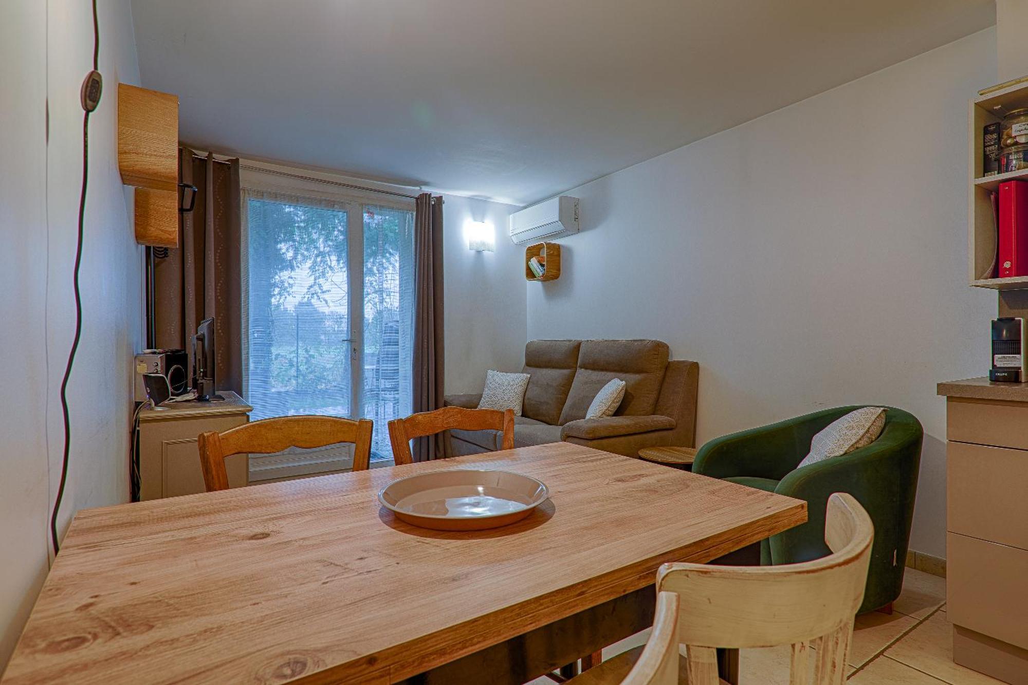 Au Epiceah, Logement A La Campagne Valence  Exterior photo